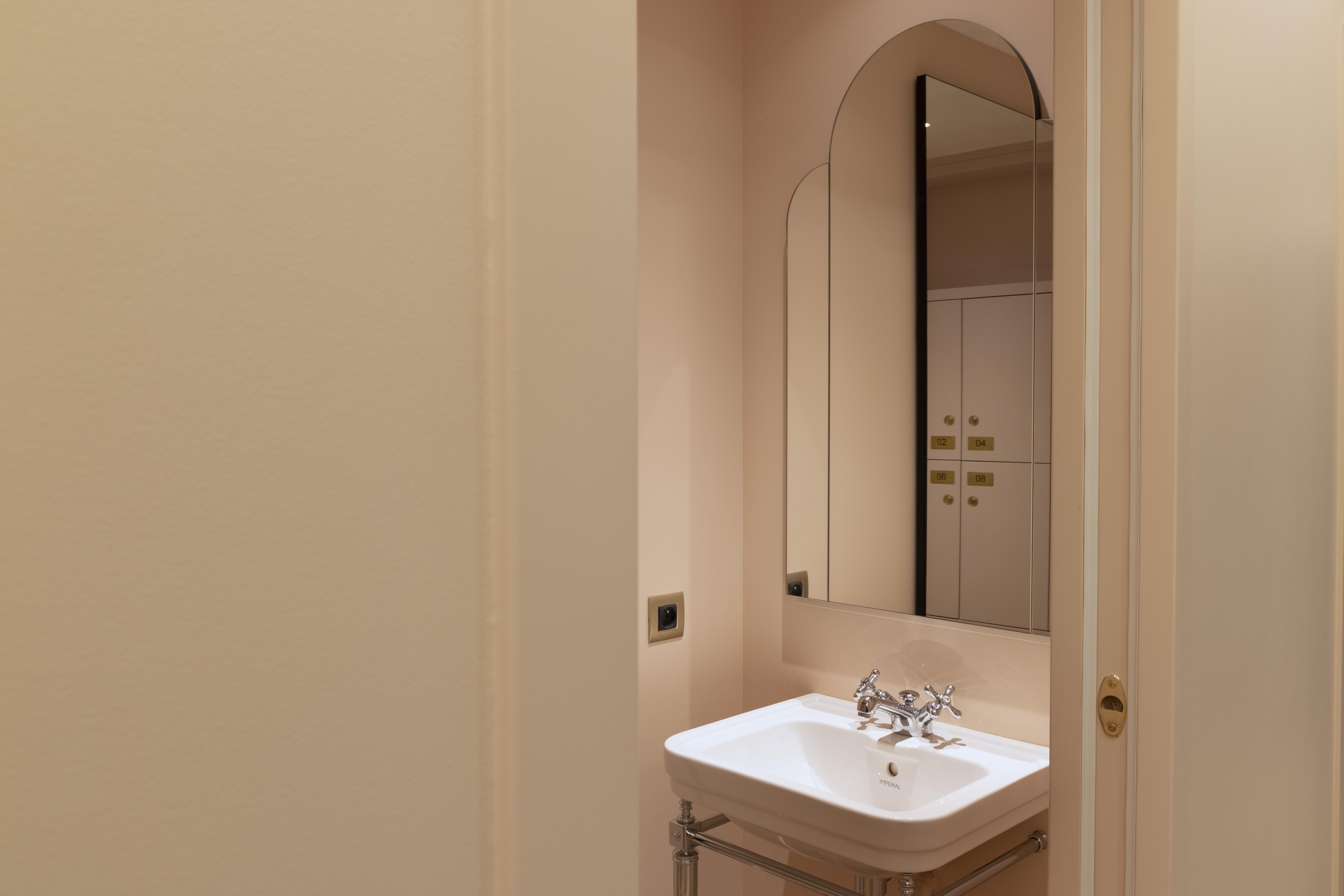 Hotel Victor Hugo Paris Kleber Bagian luar foto